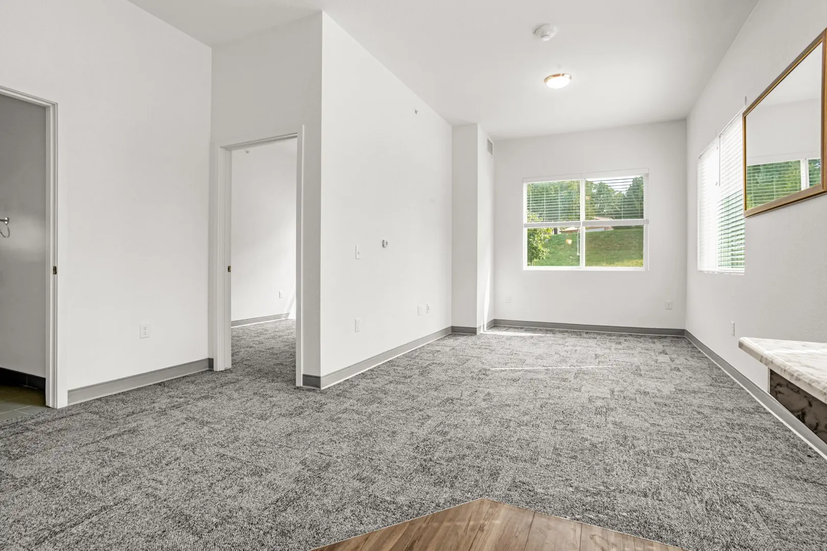 One bedroom apartment.